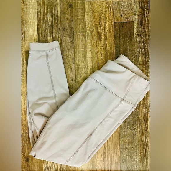 APANA light lavender leggings medium - Picture 3 of 7